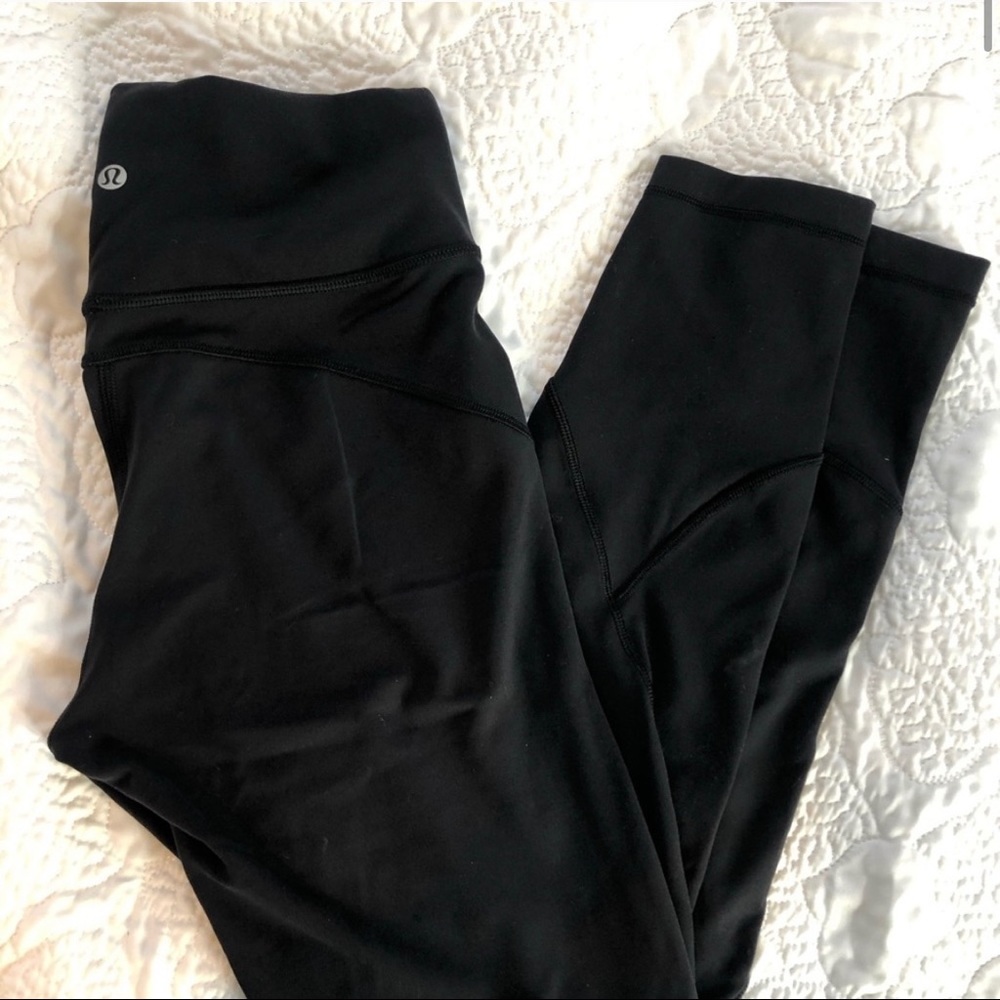 Lululemon In Movement Tight 25”